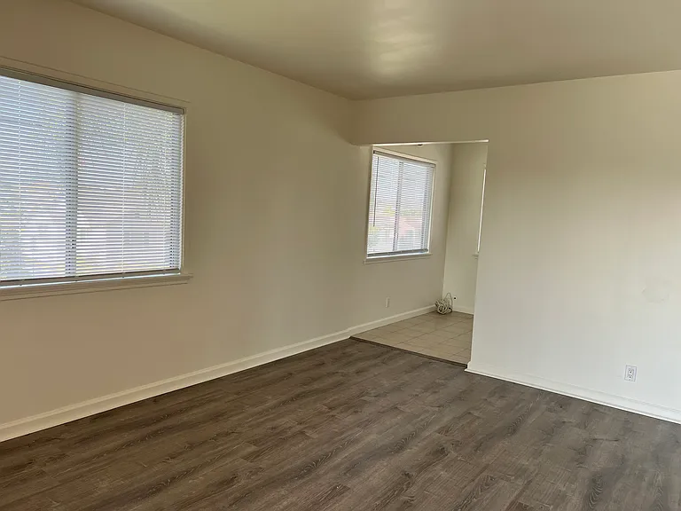 9859 3/4 Arkansas St — Photo 2