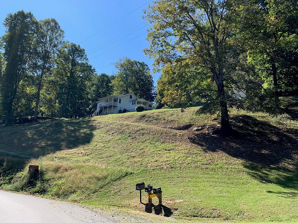 978 Rockland Rd, Ronceverte, WV 24970 Zillow