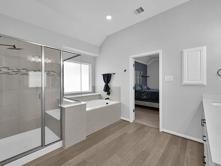 18207 Samie Nell Ct — Photo 25