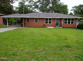 114 Springdale Dr, Warner Robins, GA 31088