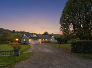 305 Belleview Ave, Rio Dell, CA 95562