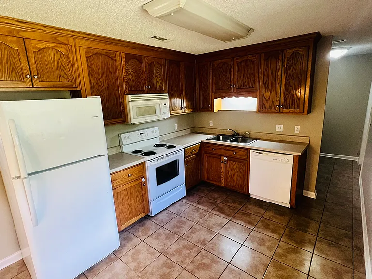 5874 W Main St — Photo 5