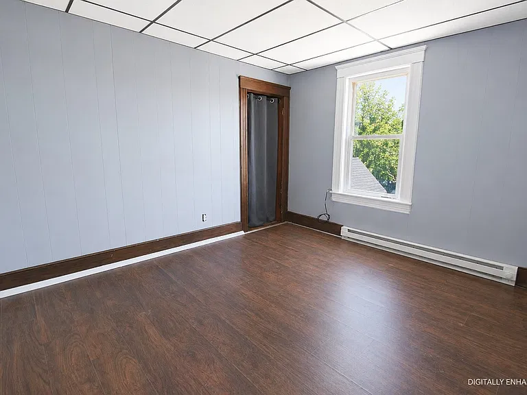 8 Douglas St #3 — Photo 8