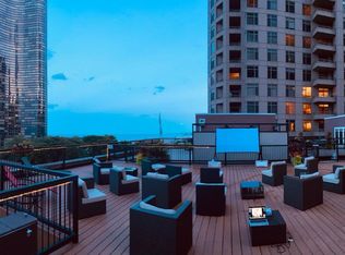 540 N Lake Shore Dr APT 213, Chicago, IL 60611