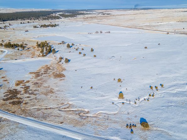 457 Lupin Rd, Upton, WY 82730