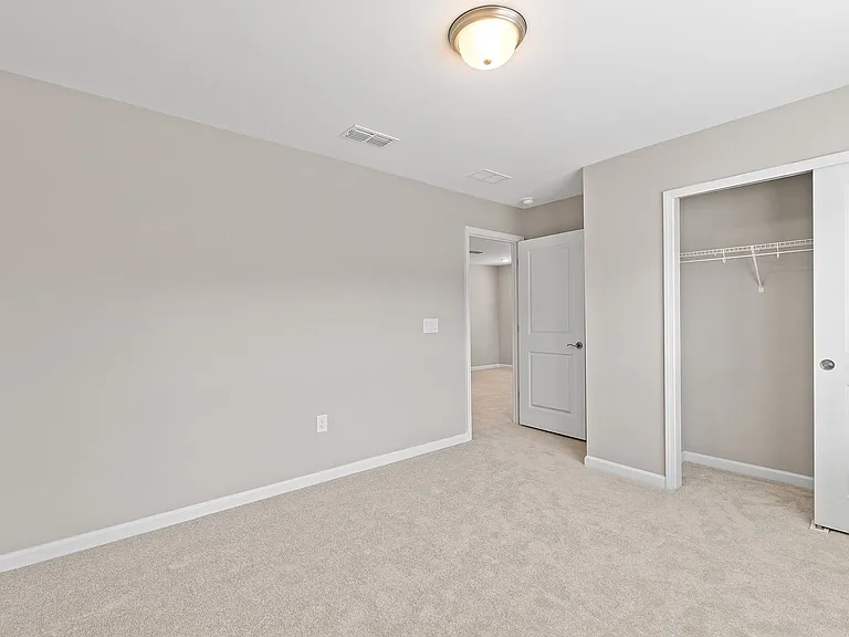 2917 Horse Rein Pl — Photo 32