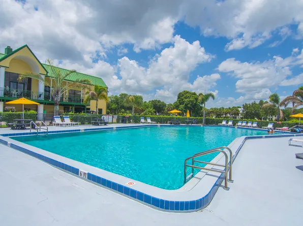 4210 Gator Trace Avenue #B, Fort Pierce, FL 34982
