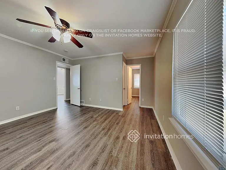3913 Windflower Ln — Photo 9