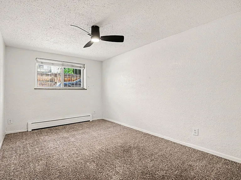 1243 N Washington St #101 — Photo 10