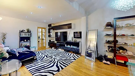 2546 East 13th Street