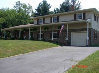 229 Alpha St, Marion, VA 24354