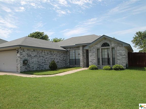 2nd image of 4209 Lost Oak Dr