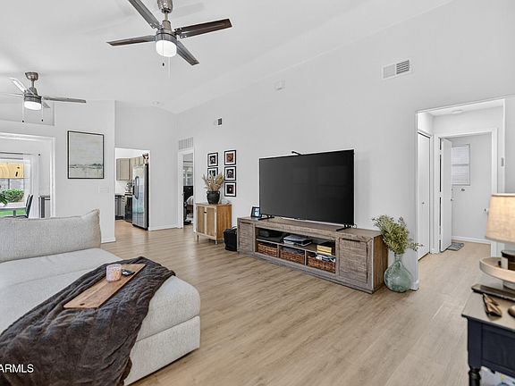 3rd image of 21625 N 30TH Avenue
