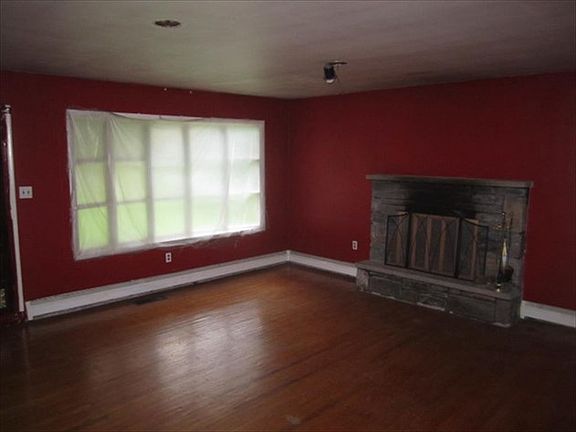 Additional Living Room