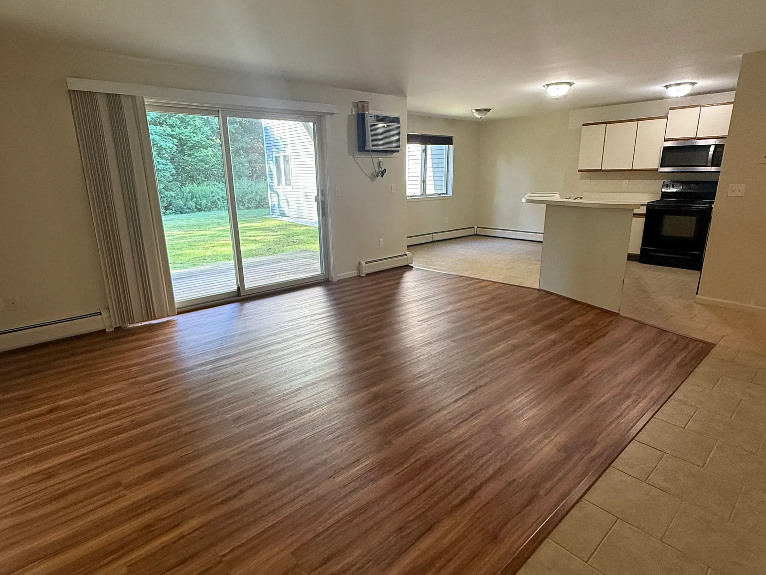13 Back River Rd — Photo 1