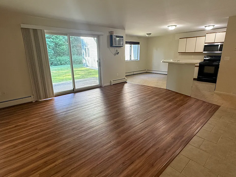 13 Back River Rd #106