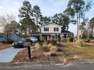 6860 Pin Oak Ln, Fayetteville, NC 28314