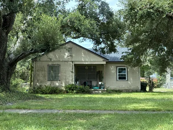 1517 13th St, Lake Charles, LA 70601