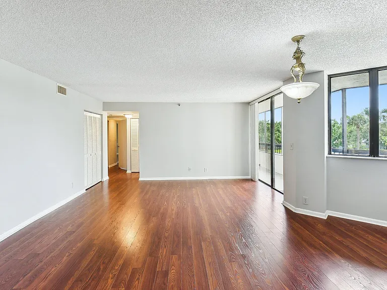 6463 La Costa Dr #201 — Photo 4