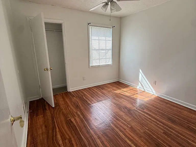 1809 Shadyleaf Ct SW — Photo 17