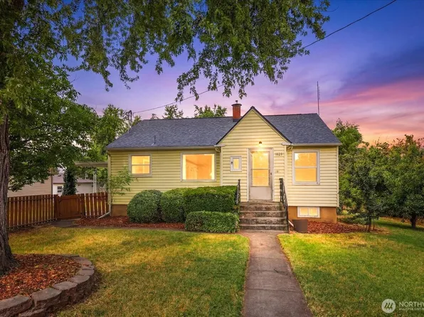 1020 S College Avenue, College Place, WA 99324
