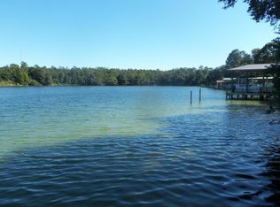 39 Poquito Rd, Shalimar, FL 32579