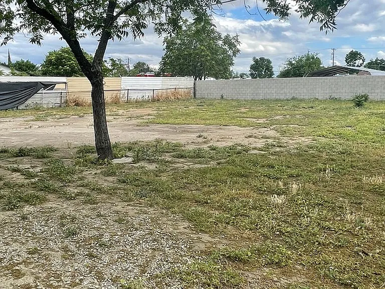 265 Hudson Dr — Photo 11