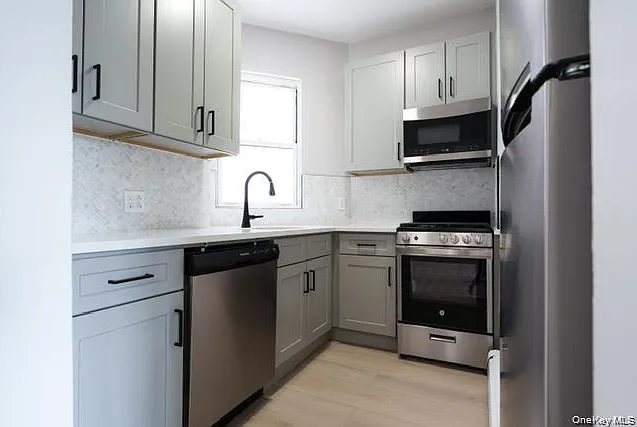 1 bed, 1.0 bath, $3,000 — Photo 3