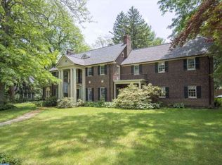 631 Winsford Rd, Bryn Mawr, PA 19010