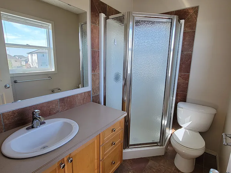 36 Pinnacle St — Photo 11