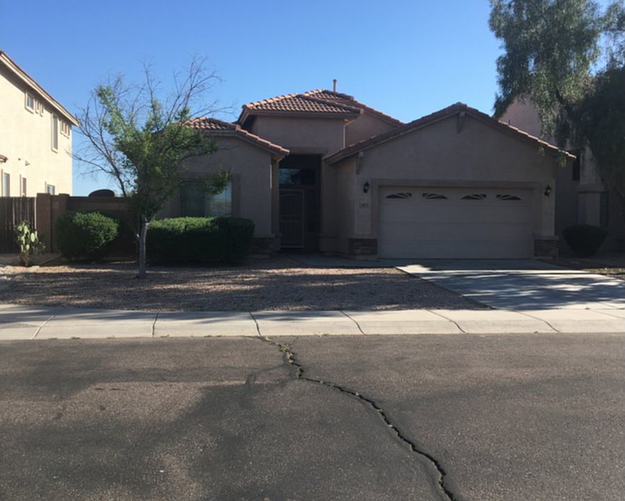 1st image of 29773 W Mitchell Ave