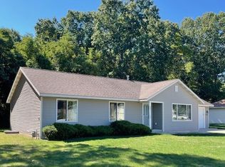 2202 Joshua St, Stevensville, MI