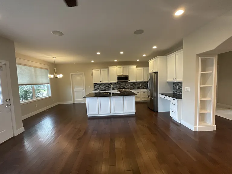 5506 Sunny Cv — Photo 5