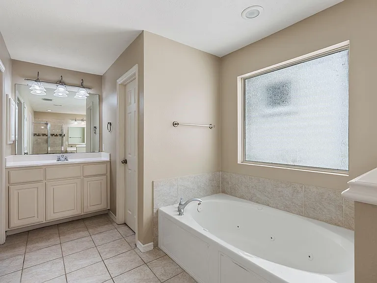 4223 Rose St — Photo 25