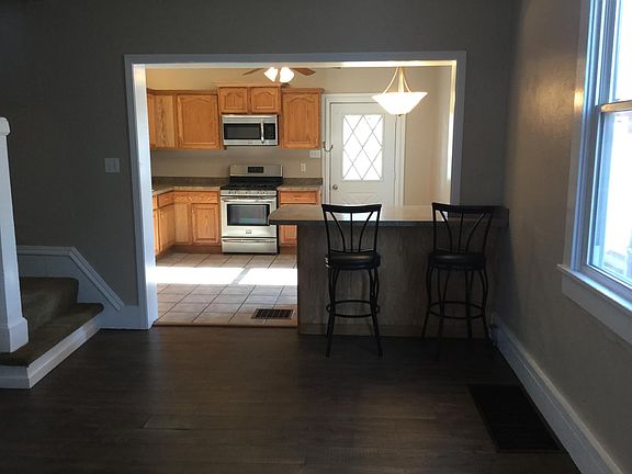 Dining room looking into kitchen