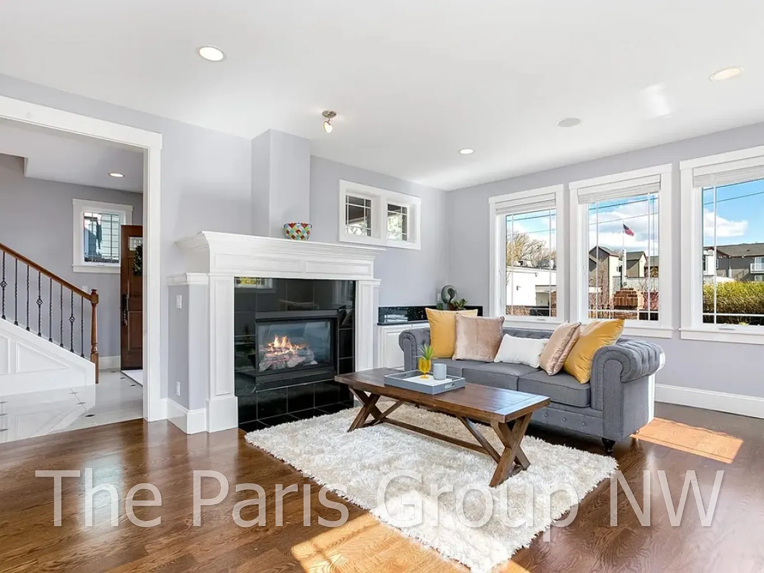 5 bed, 3940 sqft, $8,300 — Photo 4