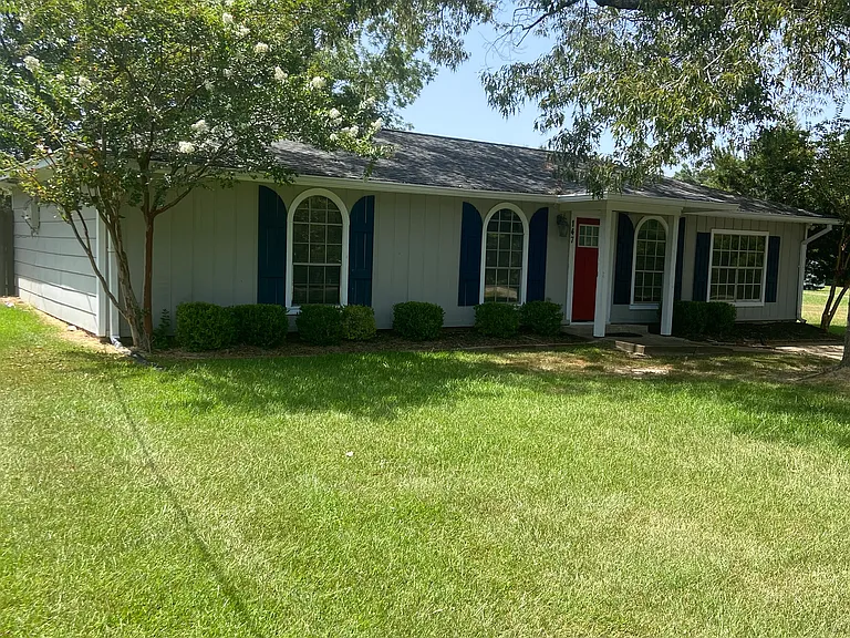 147 Three Prong Rd — Photo 3