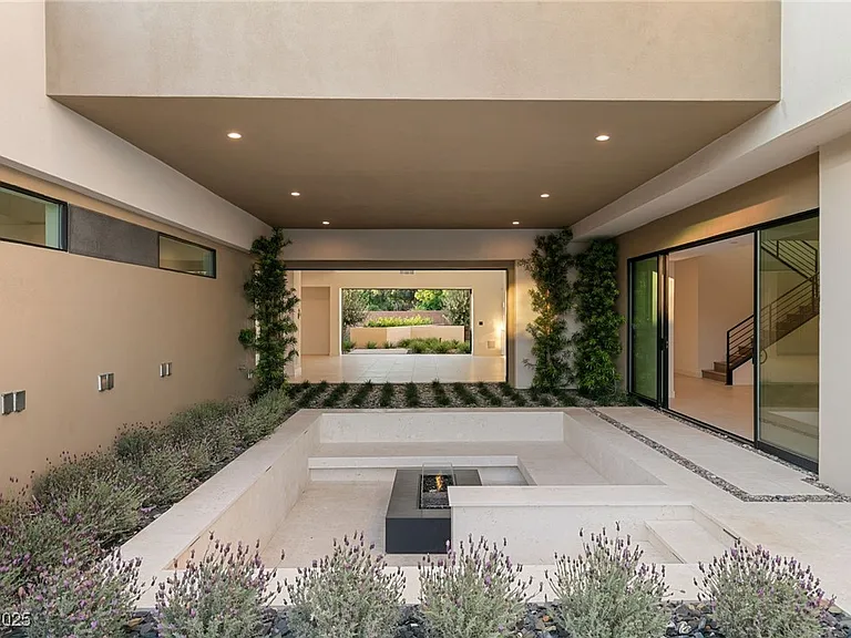 7385 Heron Canyon Ct — Photo 37