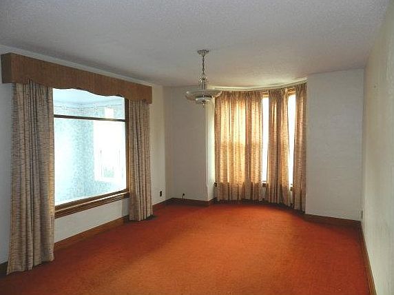 5th image of 815 E High St