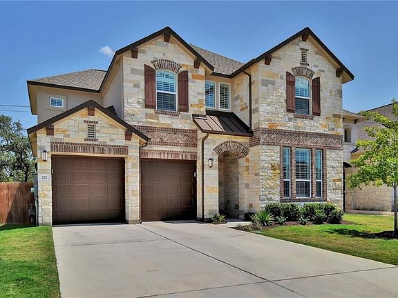 2nd image of 221 Gennaker Dr