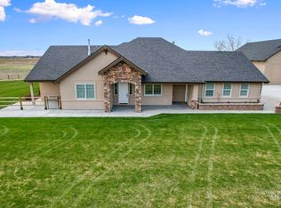 26485 Pheasant Landing Rd #26485, Middleton, ID 83644