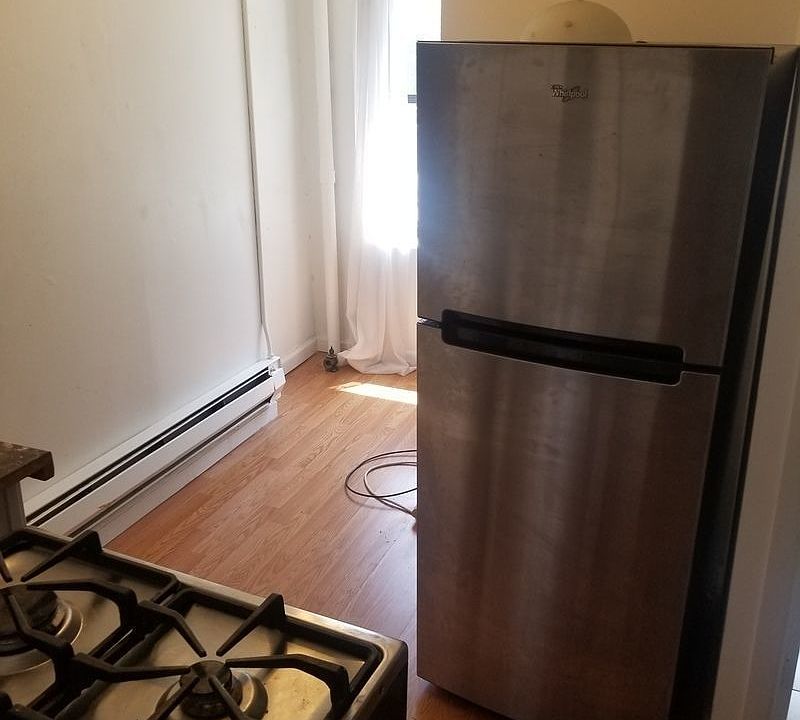 1st image of 174 Delancey St APT 9R