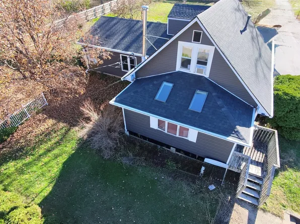 433 E Payton Ave, Des Moines, IA 50315