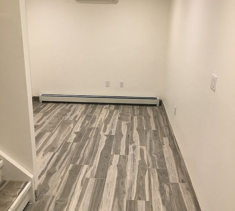 1st image of 736 Washington Ave APT 2R