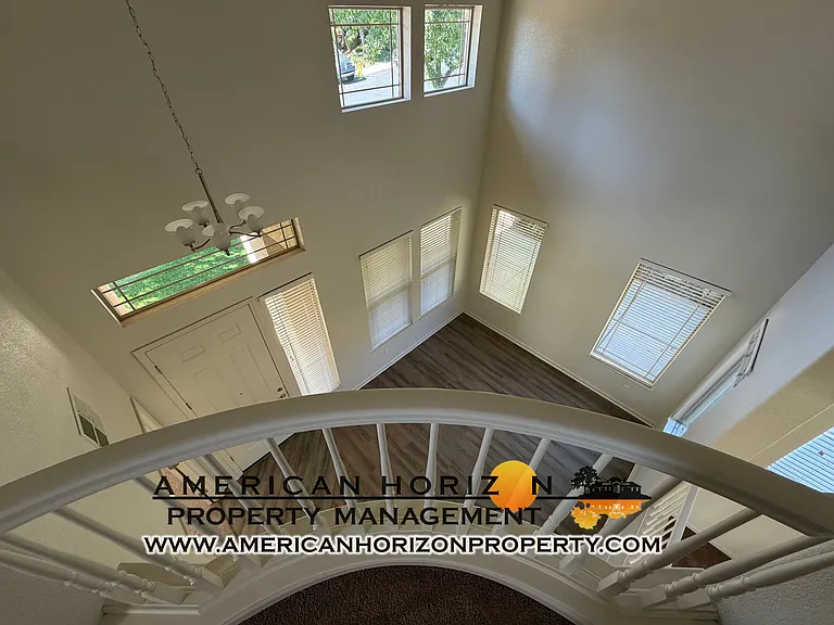 4124 Arenzano Way — Photo 10