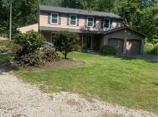 10385 Revere Ct, Concord Township, OH 44077