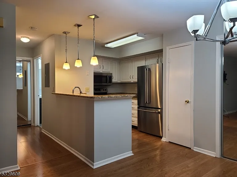 43 Tansy Ct — Photo 9