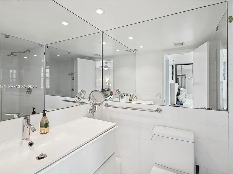 1020 Meridian Ave #401 — Photo 14