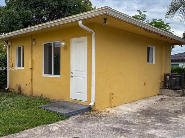 10214 SW 175th St, Miami, FL
