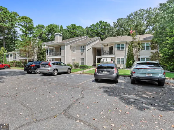 818 Ridgefield Dr, Peachtree City, GA 30269